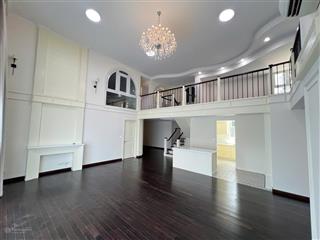 Hàng hiếm vừa lên kệ  siêu phẩm duplex căn góc ngay trung tâm q2