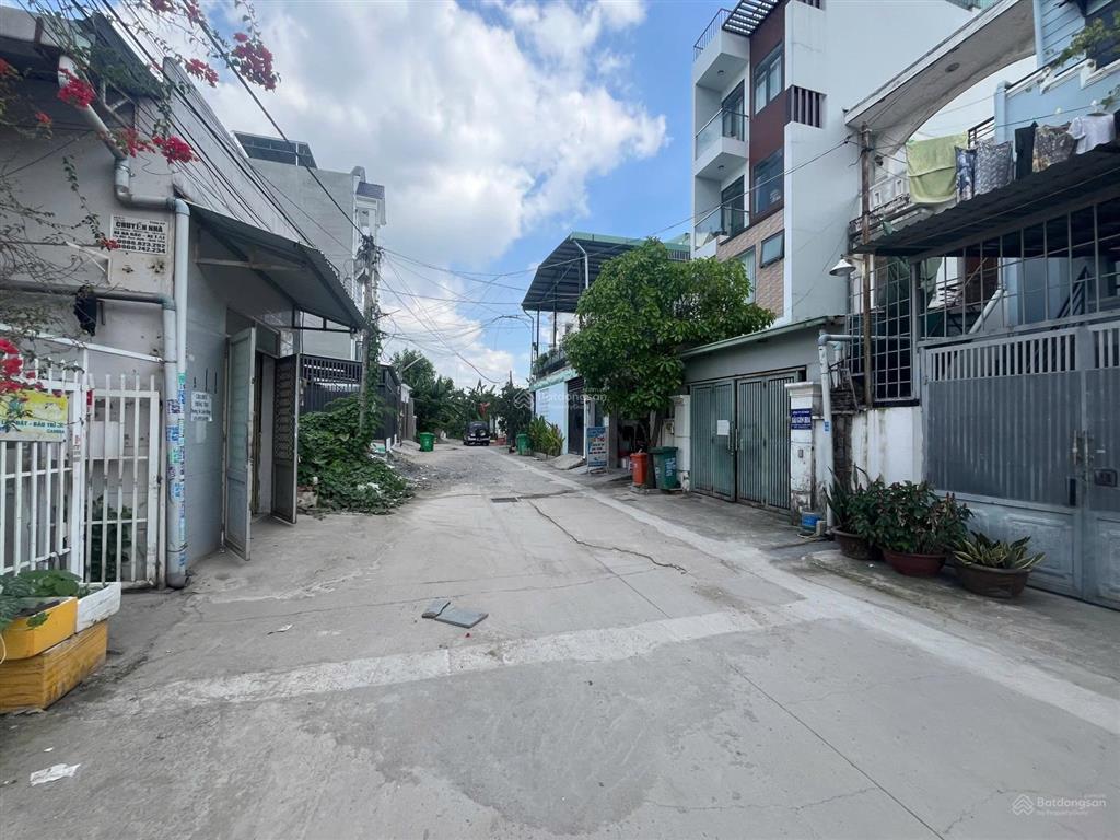 Lô đất vuông vức ngang 5m, ngay ngã 3 kha vạn cân, phạm văn đồng, vành đai 2, chợ bến đò, thơm
