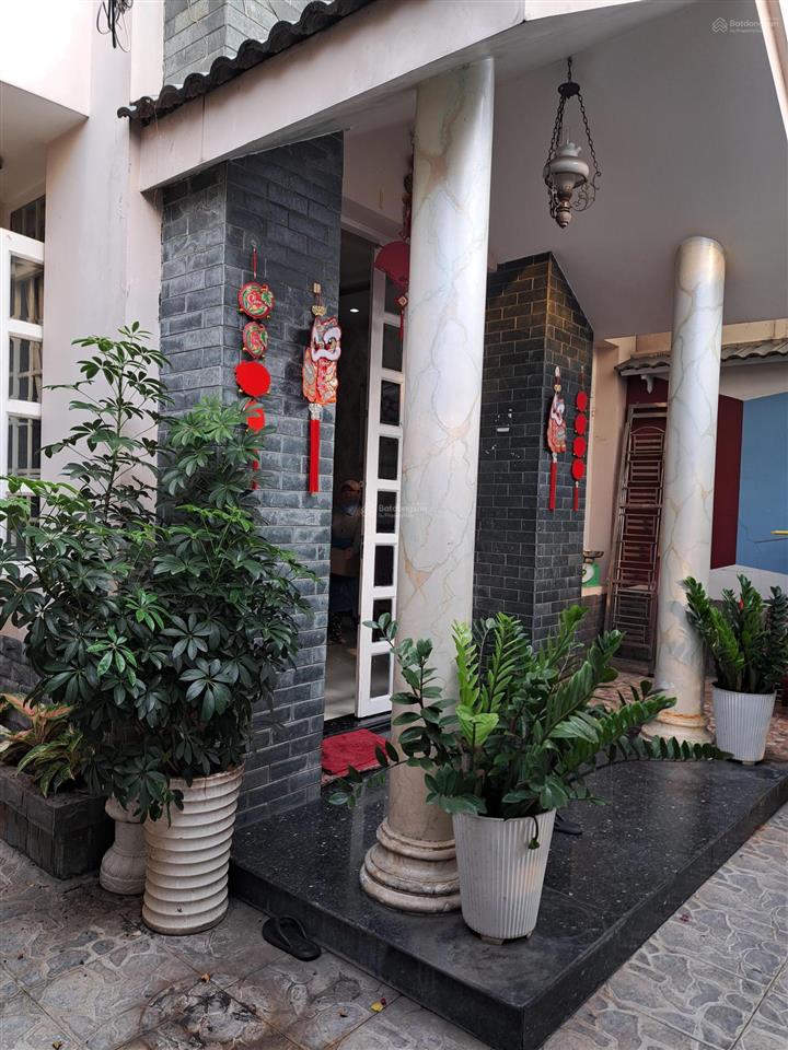 Bán nhà 3 tầng giá tốt 2 mặt tiền đường khiếu năng tĩnh sát bên đường số 2c gần số 7 tên lửa