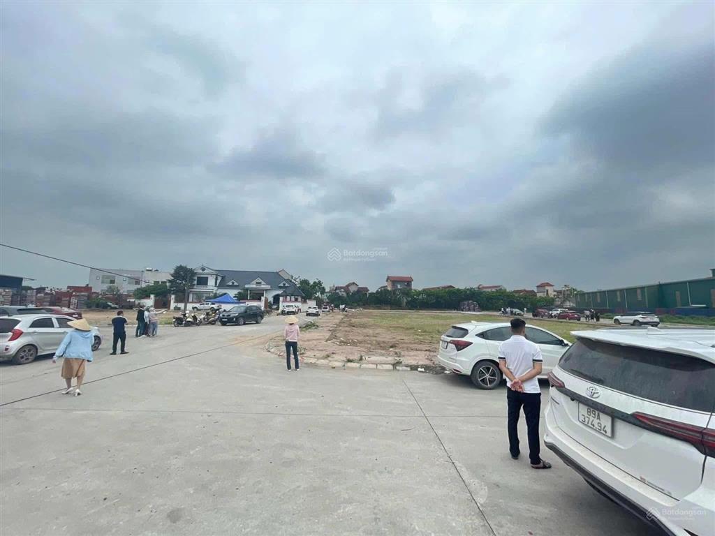 Đấu giá đức nhuận  dạ trạch cũ (phạm hồng thái), đường 13.5m, 100m2, mặt tiền 6m. giá 3.x tỷ