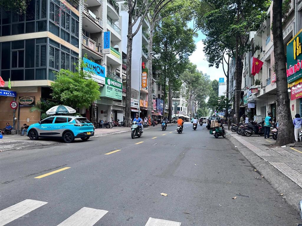 Bán nhà mặt tiền 205 trần bình trọng quận 5