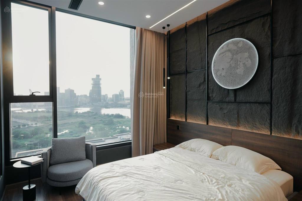 Bán penthouse the river đầy đủ nội thất.