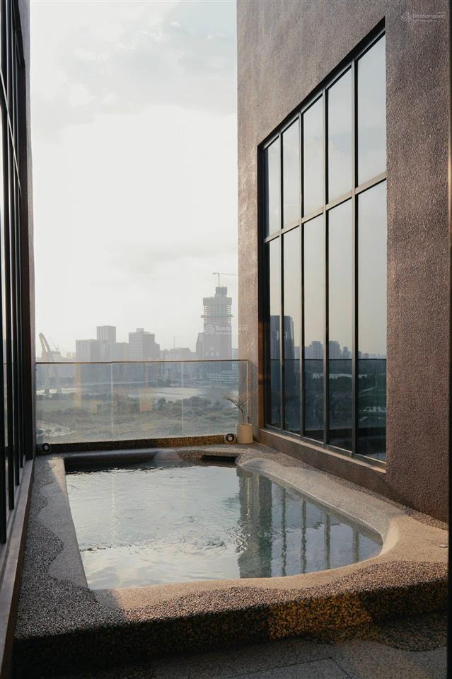 Bán penthouse the river đầy đủ nội thất.