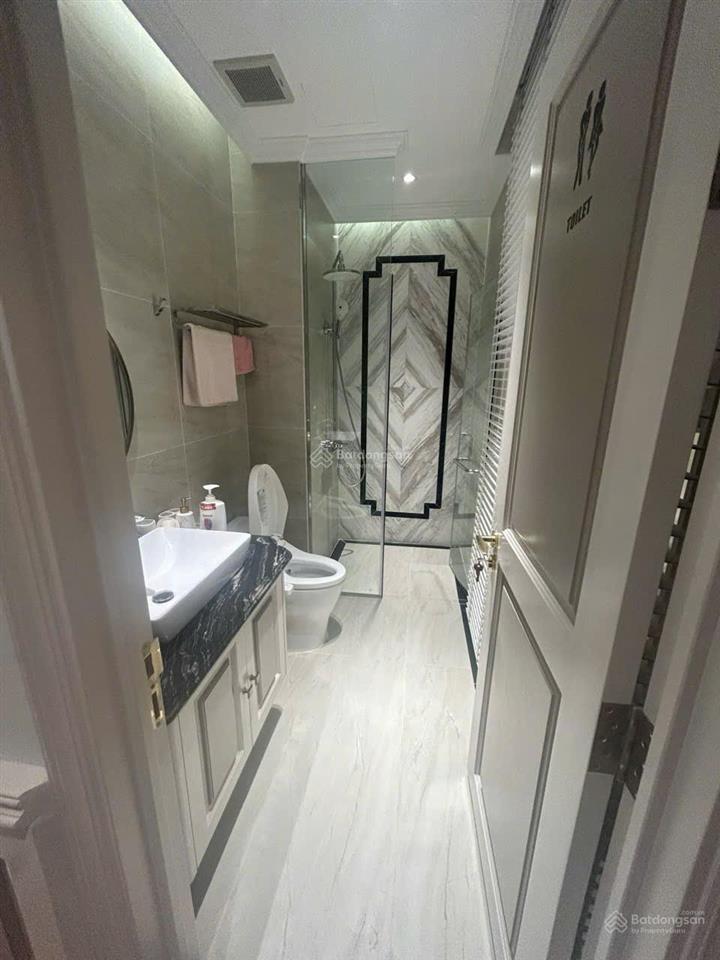 Cho thuê 40tr/tháng nhà phố classia khang điền. nội thất cao cấp mới