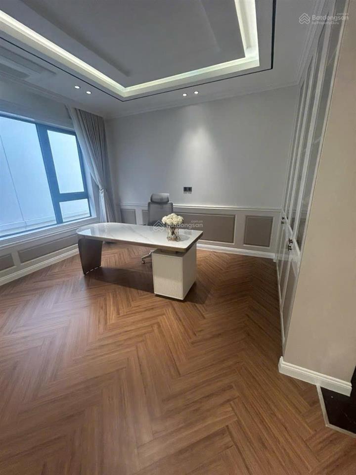 Cho thuê 40tr/tháng nhà phố classia khang điền. nội thất cao cấp mới