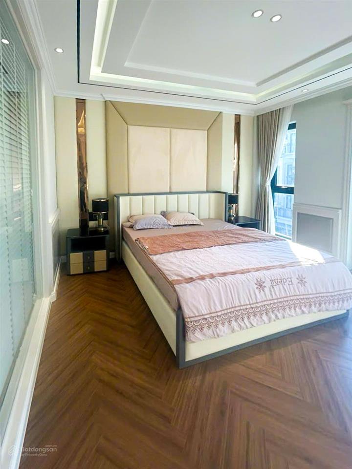 Cho thuê 40tr/tháng nhà phố classia khang điền. nội thất cao cấp mới