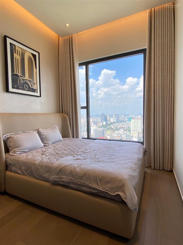 Cho thuê 3pn the marq nội thất đẹp, cao cấp.