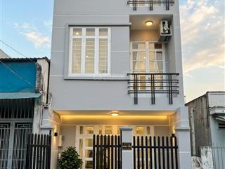 Bán nhanh nhà 1 trệt 2 lầu ngay xl hà nội, ga metro sát đại học giá chỉ 4,3 tỷ tp.thủ đức