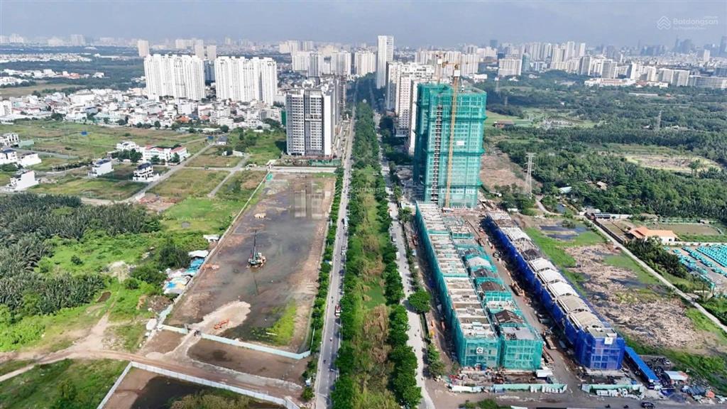 Nhà phố essensia broadway mặt tiền đường nguyễn hữu thọ chiết khấu hấp dẫn tết 2026  sales cđt