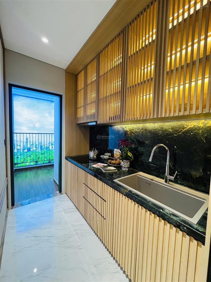 Giá tốt của thị trường 5,3 tỷ căn 2pn essensia sky dt 74m2 tầng cao view thoáng đẹp q1