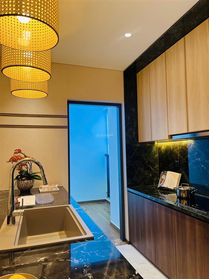 Bán nhanh căn góc 3pn essensia sky view sông pmh mua ở rất thích hợp giá từ 8,5 tỷ 0944 581 *** cđt