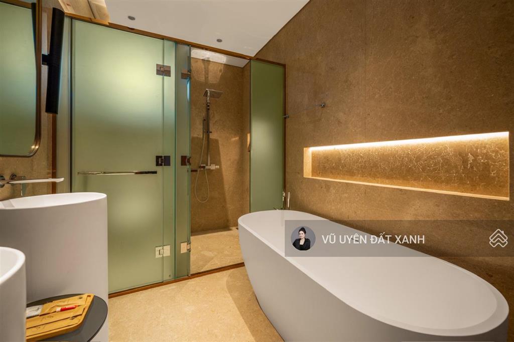 Regal complex căn hộ flagship giữa lòng quần thể biển  hđ cho thuê từ 30 triệu/th  sở hữu lâu dài