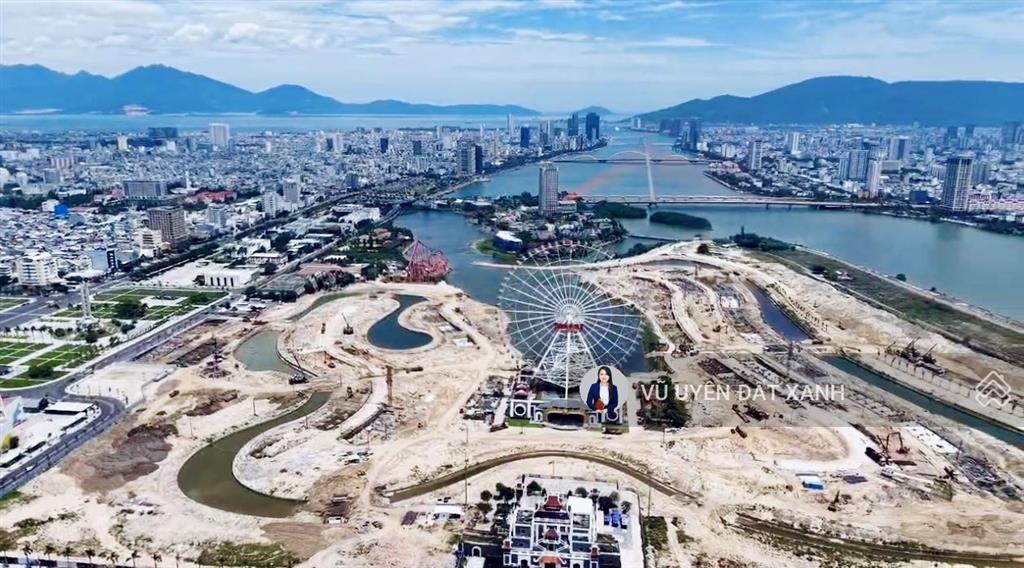 Căn phòng ngủ tách biệt với phòng khách và phòng bếp tại peninsula private giá chưa trừ chiết khấu