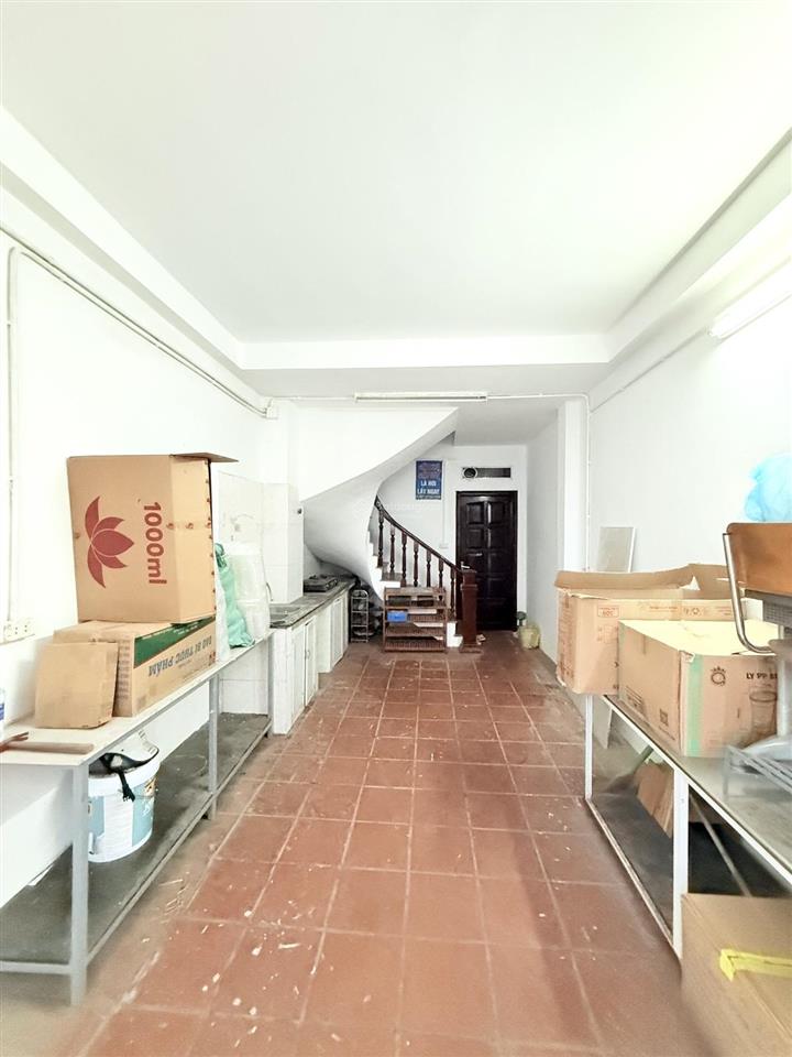 Bán nhà mặt ngõ quan nhân 45m2  2 mặt tiền  ngõ bagac thông các ngả  trung tâm thanh xuân