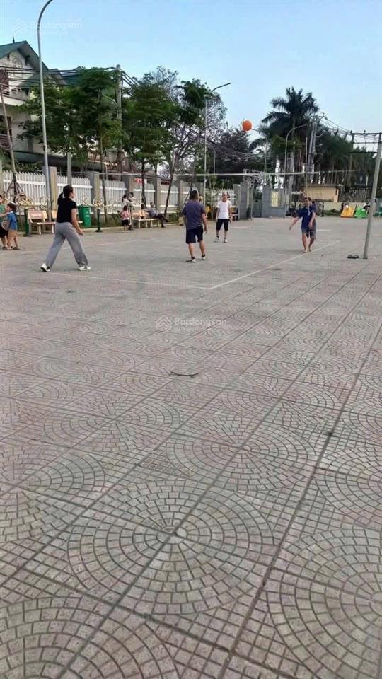 Bán đất hòa lạc giá 2 tỷ gần tuyến metro gần khu công nghệ cao  0947 174 ***