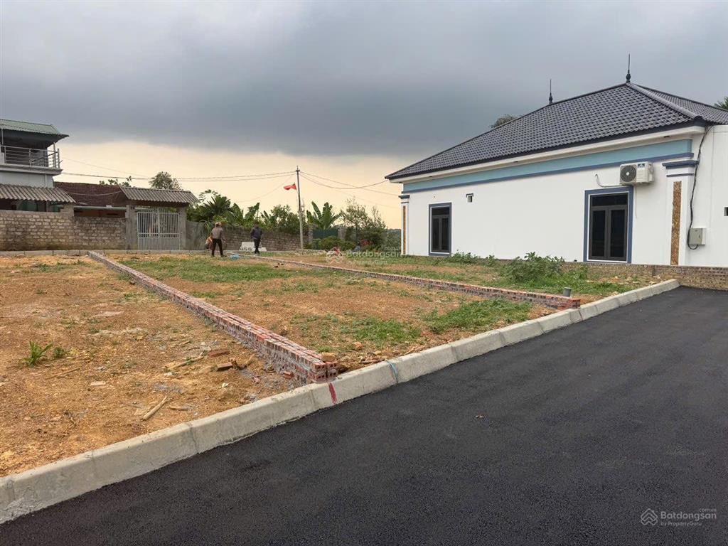 Cần tiền bán gấp đất 100m² giá nhỉnh 900 triệu tại ba vì gần quốc lộ 32  0947 174 ***