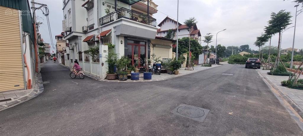 Bán gấp lô đất đẹp tại suối hai, ba vì, giá chỉ nhỉnh 900 triệu, gần nhiều khu du lịch sinh thái