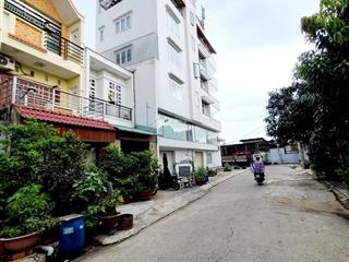 Bán nhà bự  đường to  giá nhỏ