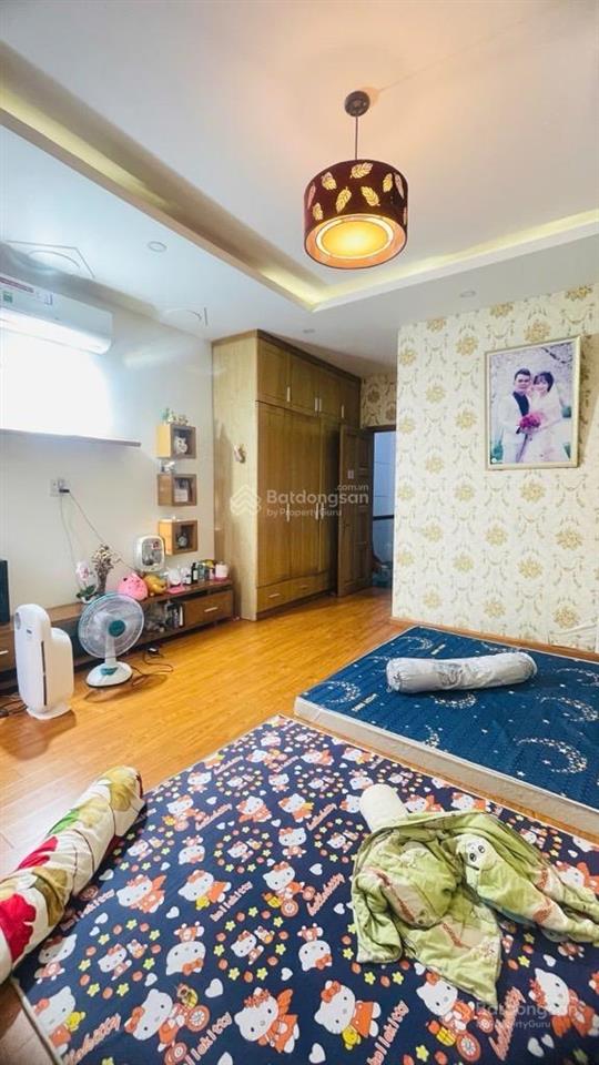 Nhỉnh 9 tỷ  nhà đẹp 4 tầng, hxh né, 77m2, khu phân lô  ngay công viên làng hoa