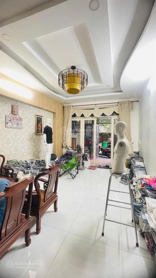 Nhỉnh 9 tỷ  nhà đẹp 4 tầng, hxh né, 77m2, khu phân lô  ngay công viên làng hoa