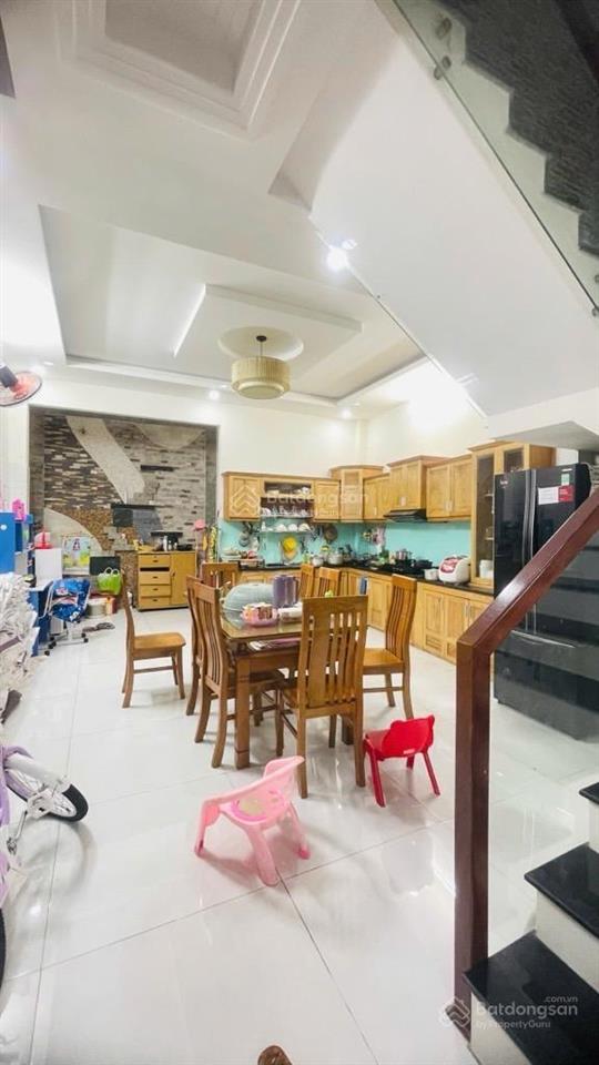 Nhỉnh 9 tỷ  nhà đẹp 4 tầng, hxh né, 77m2, khu phân lô  ngay công viên làng hoa