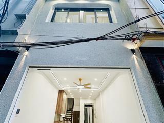 Bán nhà minh khai 3pn, , 9,85 tỷ, 38,6m2 bao đẹp , thang máy, lô góc, ngõ 3 gác, mới đẹp