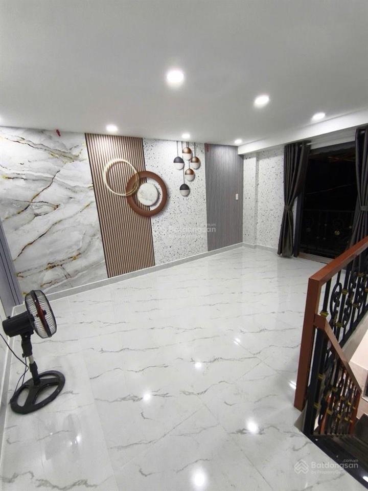 Bán nhà riêng tại hoài thanh, 2,25 tỷ, 17m2, 2 tầng, 3.5m mặt tiền, 3m ngõ