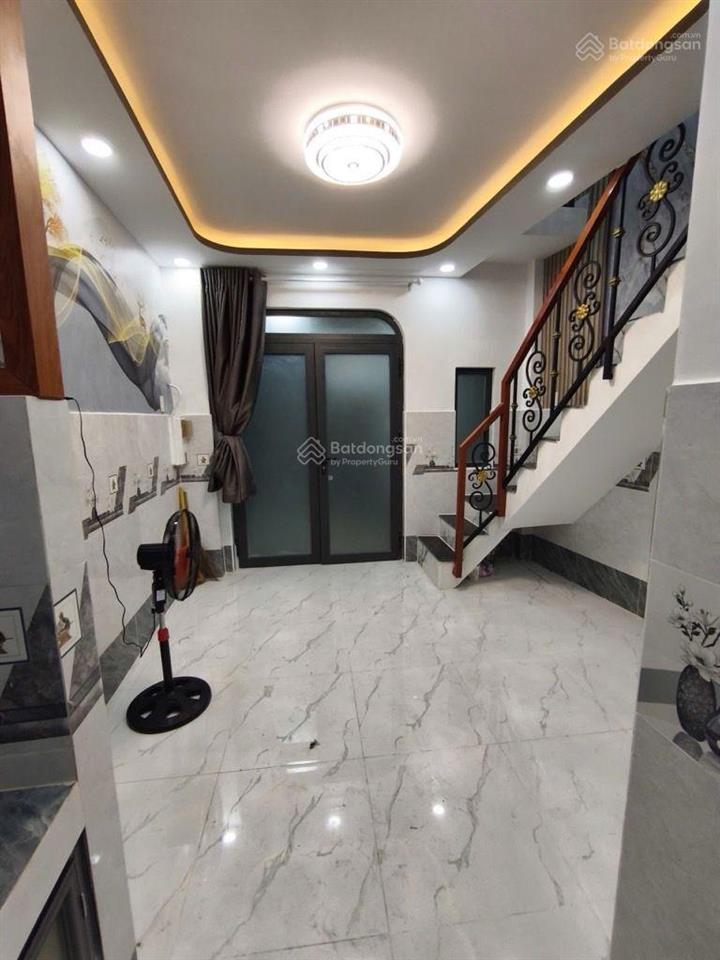 Bán nhà riêng tại hoài thanh, 2,25 tỷ, 17m2, 2 tầng, 3.5m mặt tiền, 3m ngõ