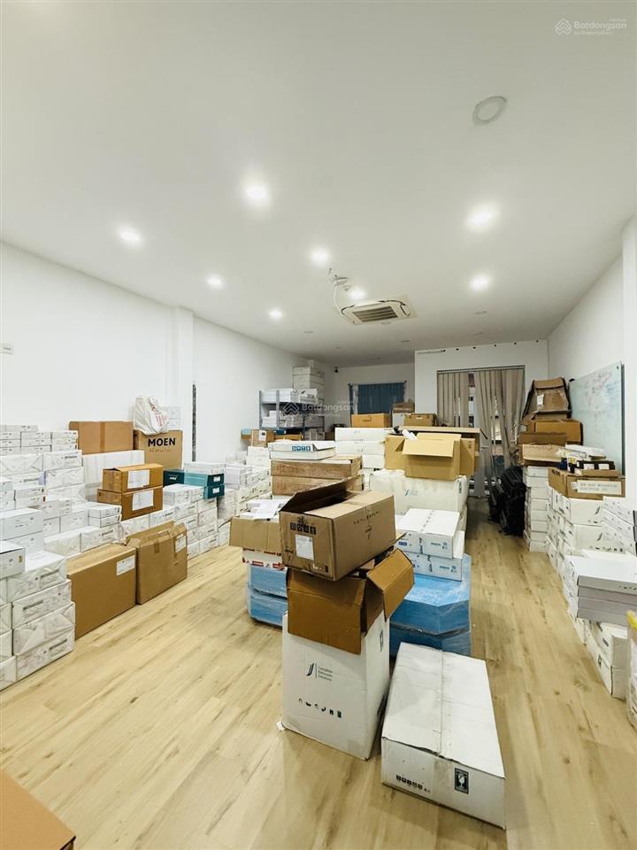 Bán nhà riêng phù hợp cho thuê vp, chdv nguyễn cửu đàm, dt 100m2 (5x20m) 5 tầng 8pn. chỉ 16.6 tỷ