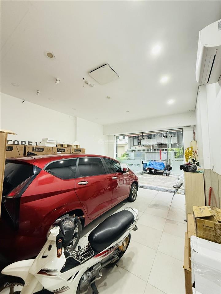 Bán nhà riêng phù hợp cho thuê vp, chdv nguyễn cửu đàm, dt 100m2 (5x20m) 5 tầng 8pn. chỉ 16.6 tỷ