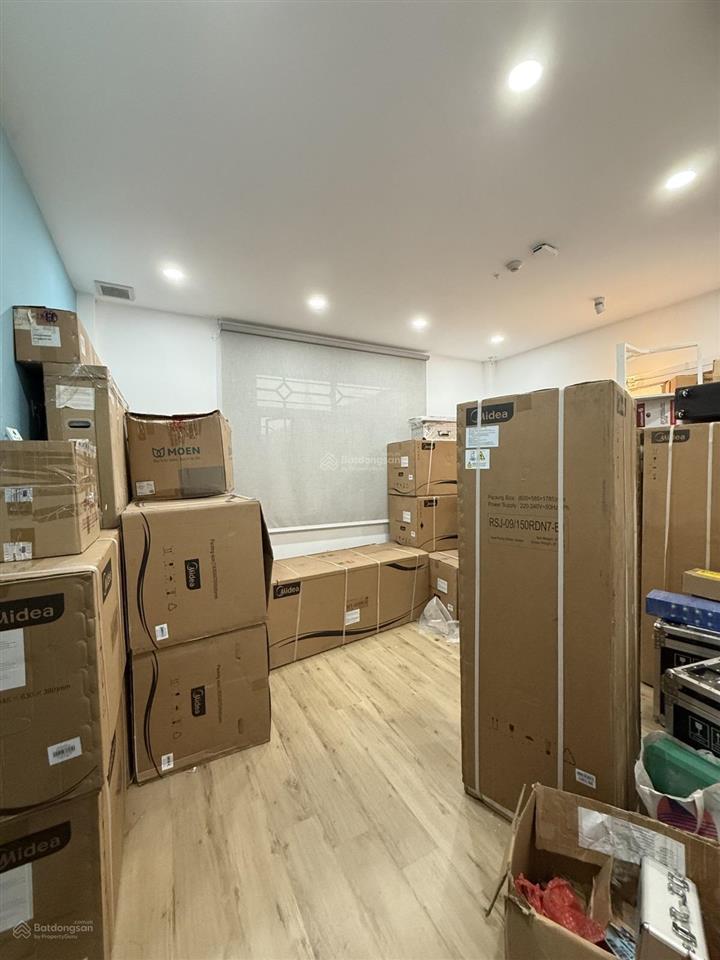 Bán nhà riêng phù hợp cho thuê vp, chdv nguyễn cửu đàm, dt 100m2 (5x20m) 5 tầng 8pn. chỉ 16.6 tỷ