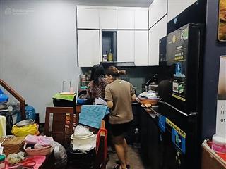 Bán nhà về quê gần chợ bà chiểudt vàng 5.2x12m5pncách mt hẻm 10m