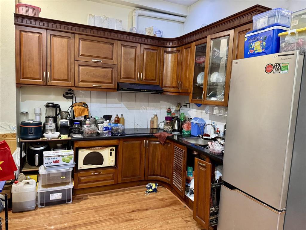 Bán căn hộ chung cư 50m vuông, cửa đông nam, bc tây bắc. sổ đó chính chủ, không qua trung gian.