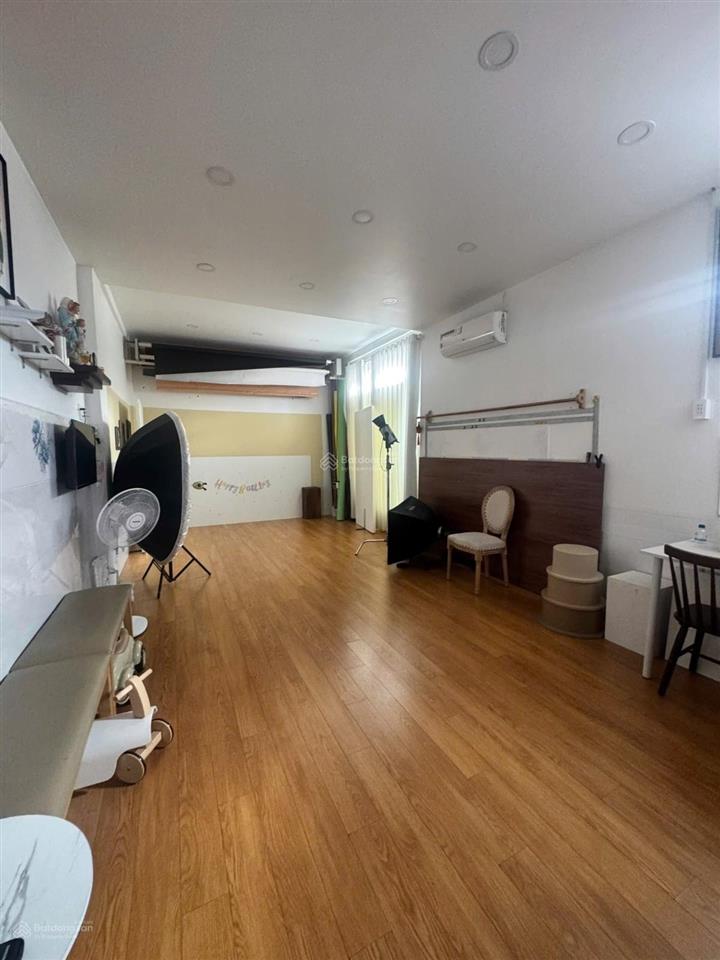 9.5 tỷ  nhà thu 30tr/tháng  88m²  ngang 5m  hẻm ô tô  bình trưng