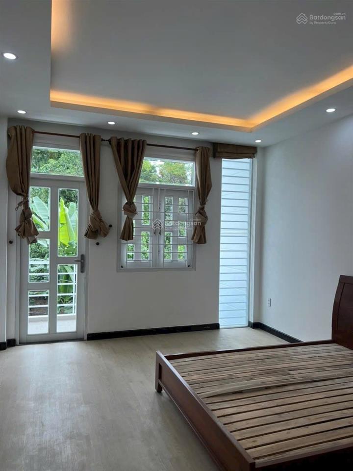 Nhà gần nguyễn thị định, 61m² vuông vức, hẻm 4.5m xe hơi tới cửa nhà, nhà 3 tầng  giá chỉ 6.99 tỷ