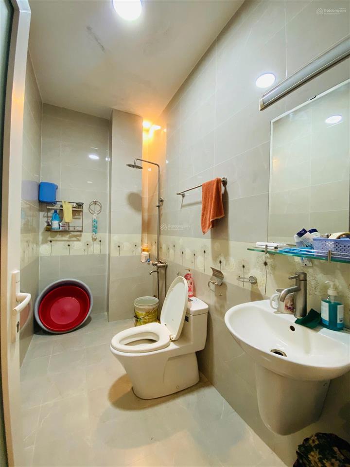 Nhà gần đảo kim cương  173.2m2  ngang 6.3m  3 tầng  5pn  hẻm ô tô  chỉ 12.35 tỷ