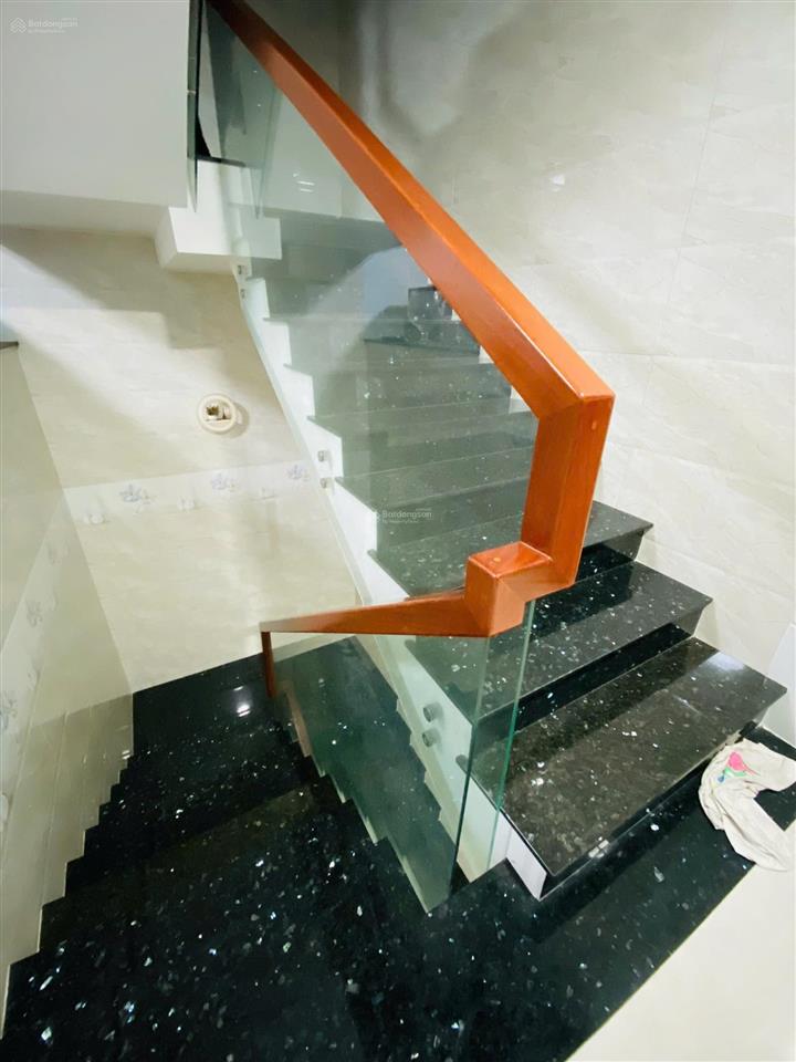 Nhà gần đảo kim cương  173.2m2  ngang 6.3m  3 tầng  5pn  hẻm ô tô  chỉ 12.35 tỷ