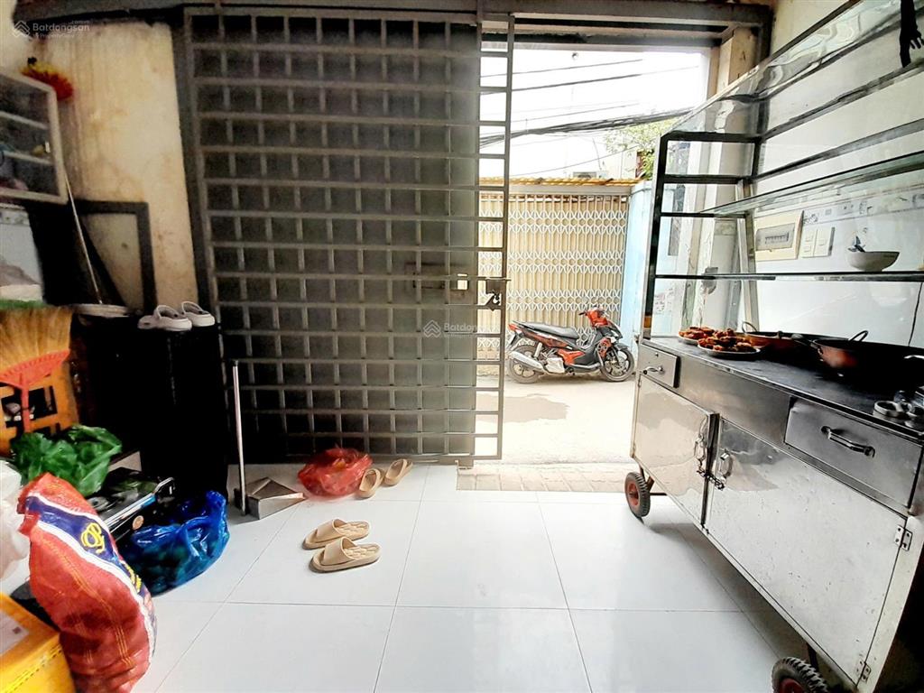 Mặt tiền kinh doanh  ngang 7.7m hiếmsát nguyễn duy trinh  đường 12m  3 tầng  5pn  chỉ 8.6 tỷ