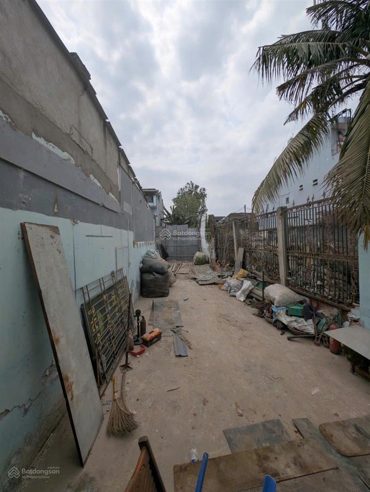 Bán đất mặt tiền tại nguyễn duy trinh, 30 tỷ, 160.8 m2 giá tốt