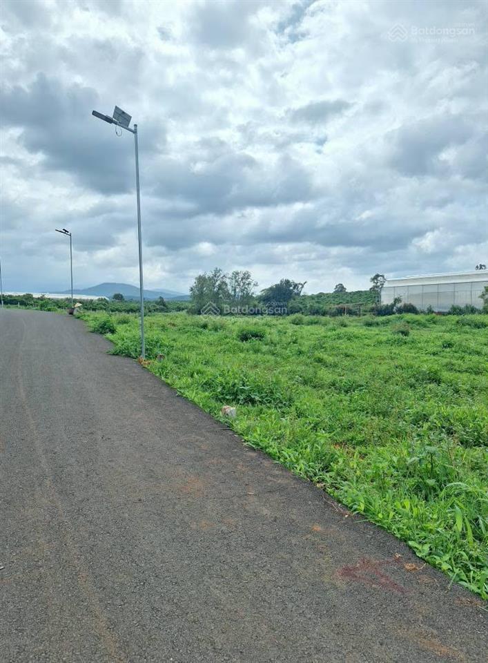 Bán đất tại đường nguyễn thị minh khai, 1,85 tỷ, 1315 m2, dtc, pháp lý đầy đủ