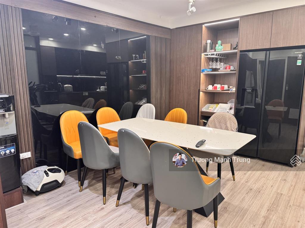 Gấp! mặt phố đống đa, view hồ, vỉa hè 5m, đường ô tô 11m, tm, ở/cho thuê, sổ cc, 56m2*7t, mt 6m