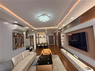 Giảm sâu! căn góc chung cư hong kong tower  đê la thành 67m2  2pnkk, view đẹp tặng full nt