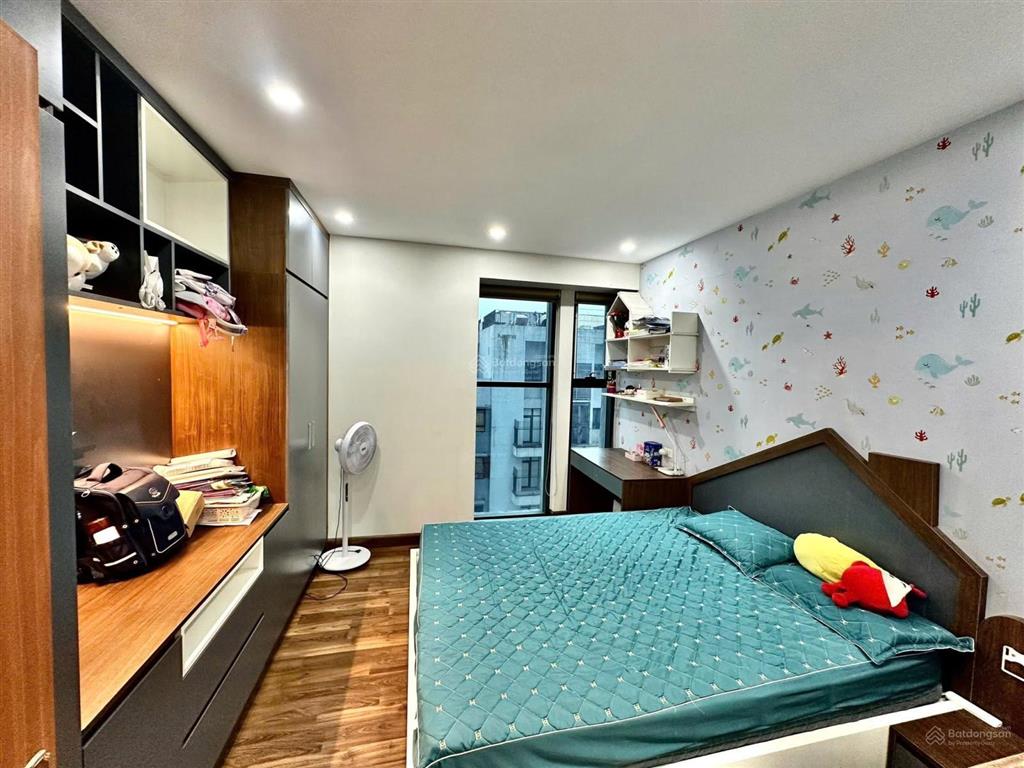 Siêu rẻ! căn góc chung cư rox center  90 đường láng 70m2, 2pn, tòa mới, view đẹp, có slot để ô tô