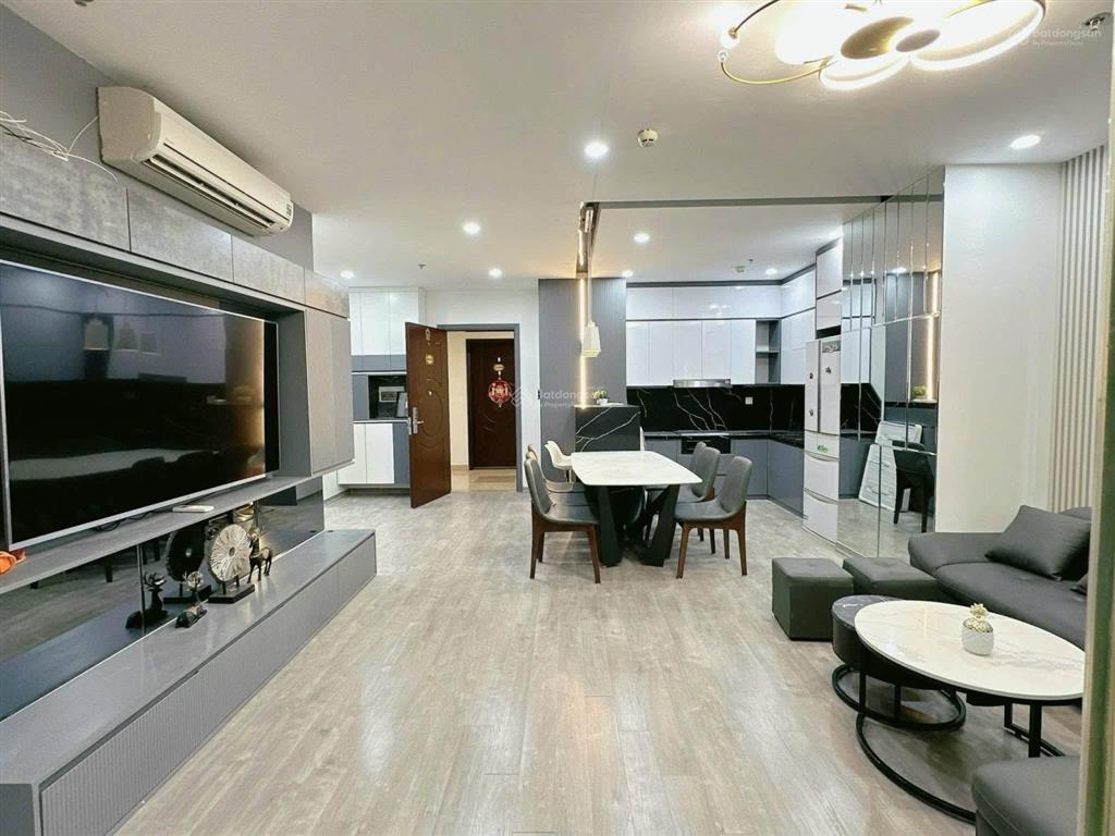 Hiếm! bán chung cư vnt tower nguyễn trãi, 120m2, 3pn 2wc, căn góc thoáng sáng, nội thất đẹp, ở ngay