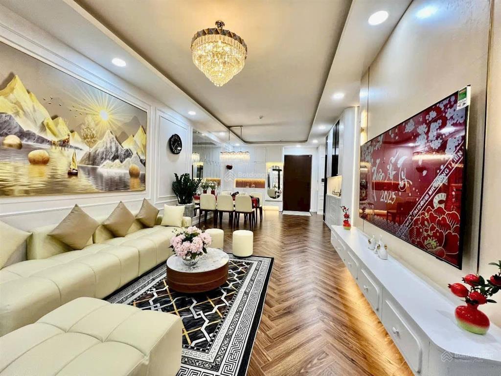 Tầng đẹp! căn góc chung cư the ninety complex 90 đường láng, 66m2 2pnkk, ban công, slot ô tô ở ngay