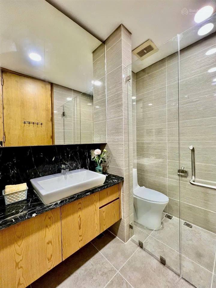 Tầng đẹp! căn góc chung cư the ninety complex 90 đường láng, 66m2 2pnkk, ban công, slot ô tô ở ngay