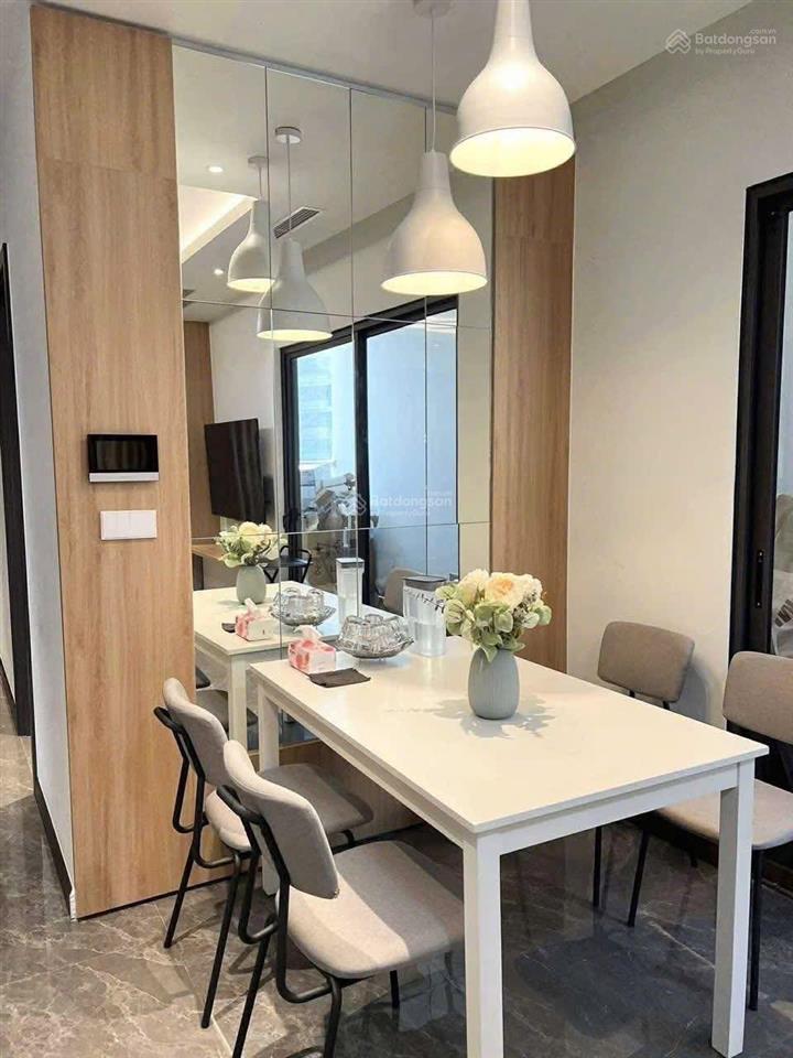Căn góc cực đẹp! chung cư the ninety  đường láng 70m2, 2pn, full nt xịn, có slot ô tô, ở ngay.