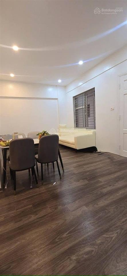 Bán nhanh chung cư n06 trần quý kiên 60m2, 2pn, phòng khách  ngủ rộng tầng đẹp, view thoáng, ô tô