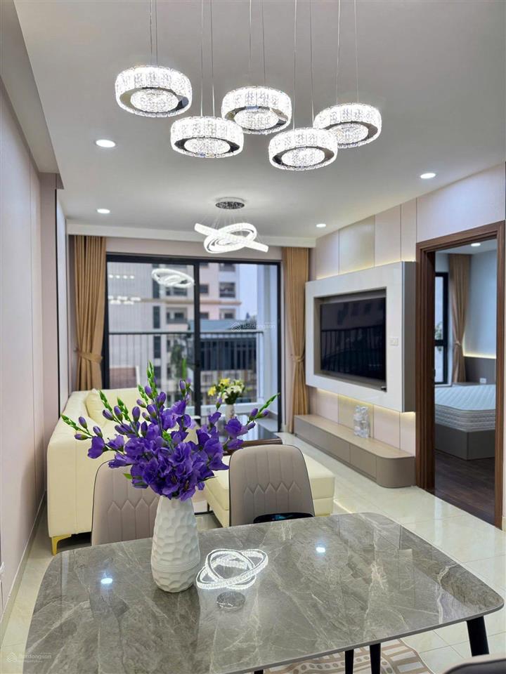 Căn góc! n02 phường láng, 73m2, 3pn 2wc, view thoáng, sổ lâu dài, tặng nội thất ở ngay