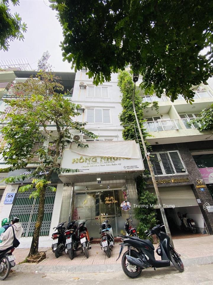 Cho thuê cửa hàng mặt hồ văn chương, mt 5m, đường rộng 7m, vỉa hè trước cửa 5m, 45m2, 6,8 tr có tl
